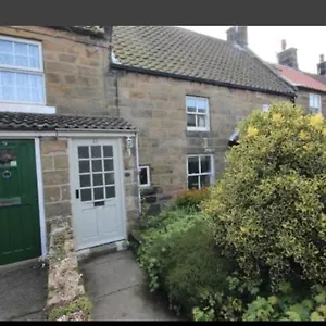  Holiday home Carlton Cottage, Castleton United Kingdom